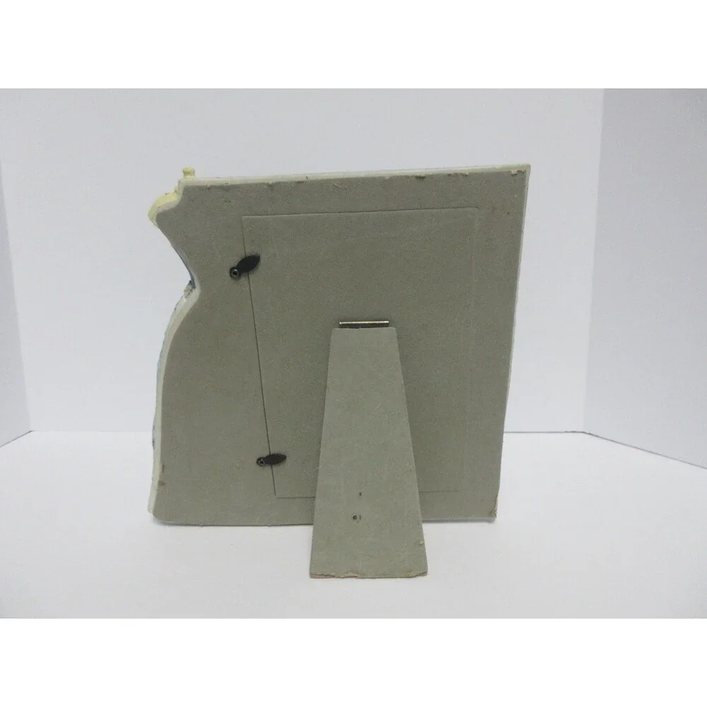 Dimensional dress & shoes resin frame  for  5